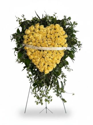 Heart 100 roses